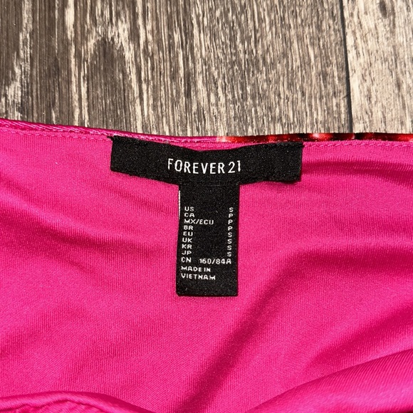 Floral Crop Top - Picture 5 of 5